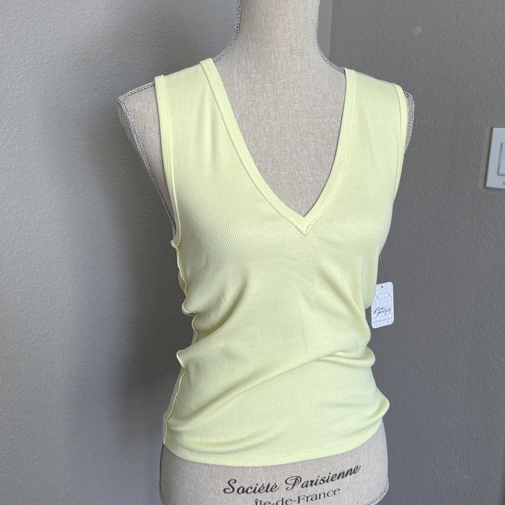 Free People - We The Free ~ Neria Tank Size Large in Lemon Water Yellow NWT